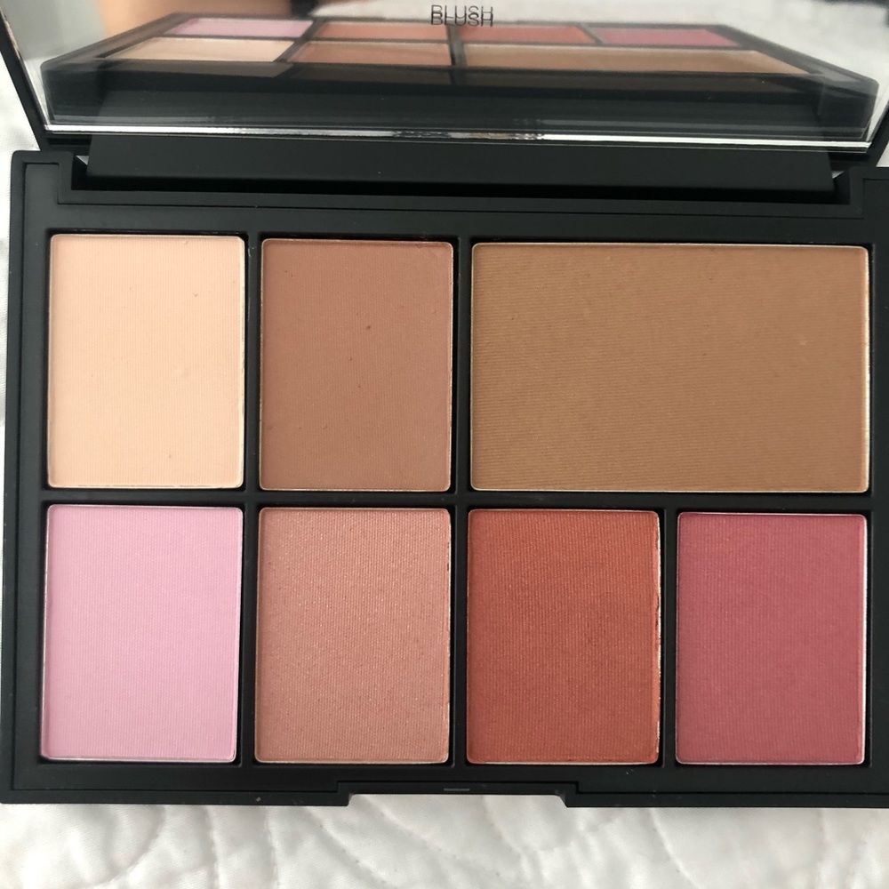NARS Cheek Studio Blush Palette